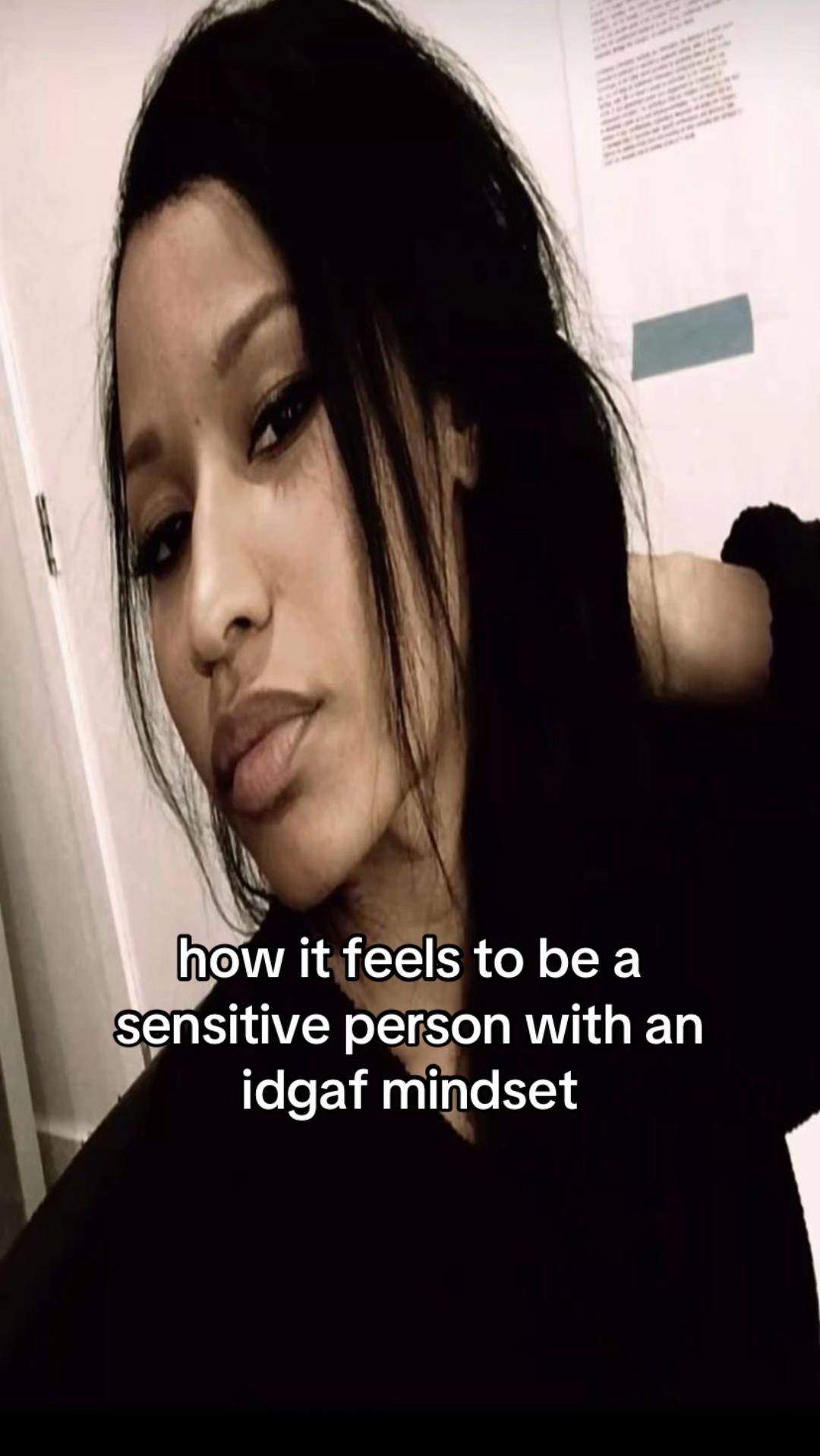 @defnot.girl