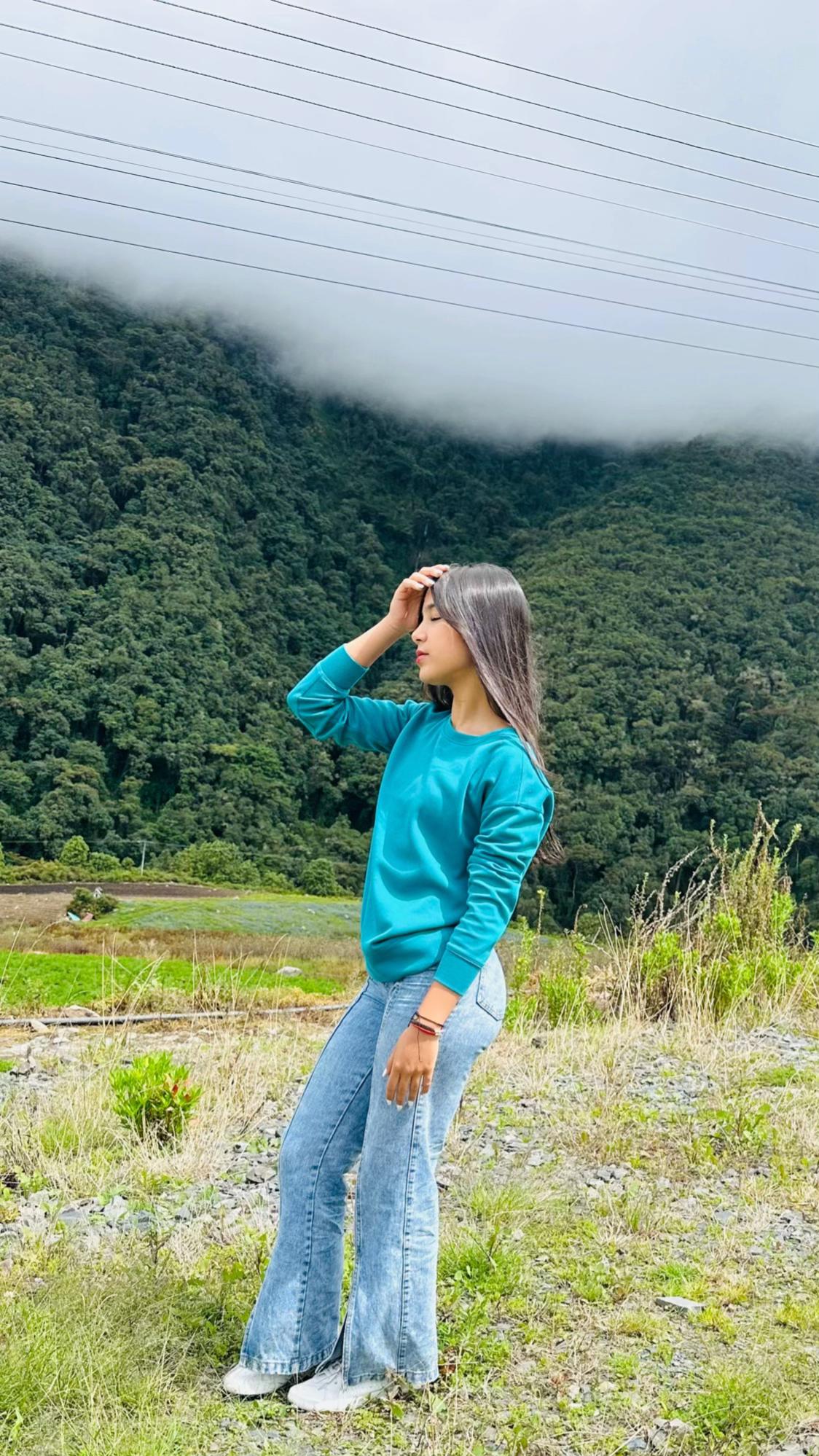 @Ivanna Ayala 🎤