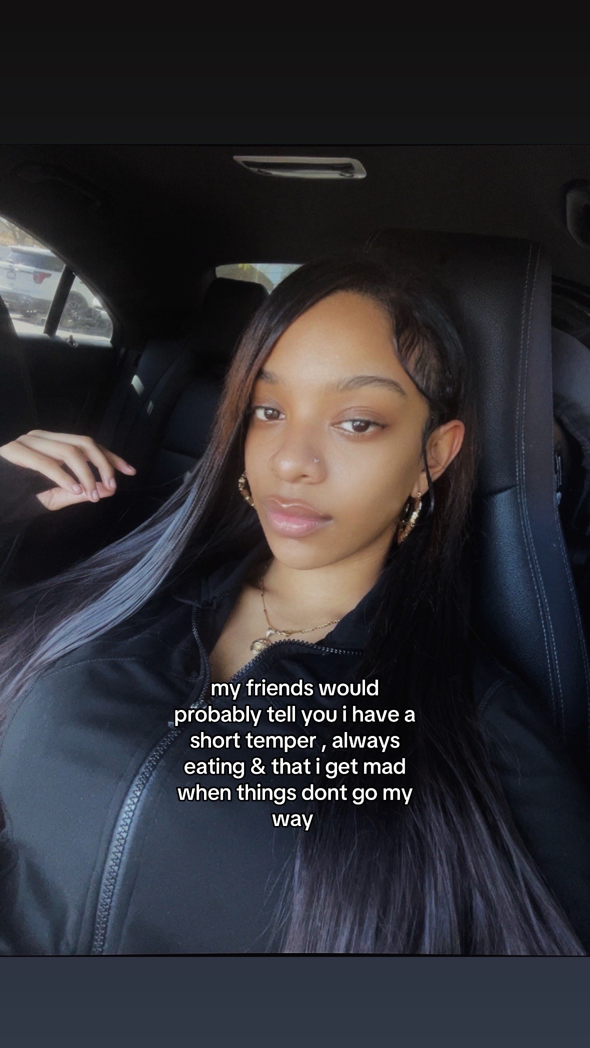 @E👅