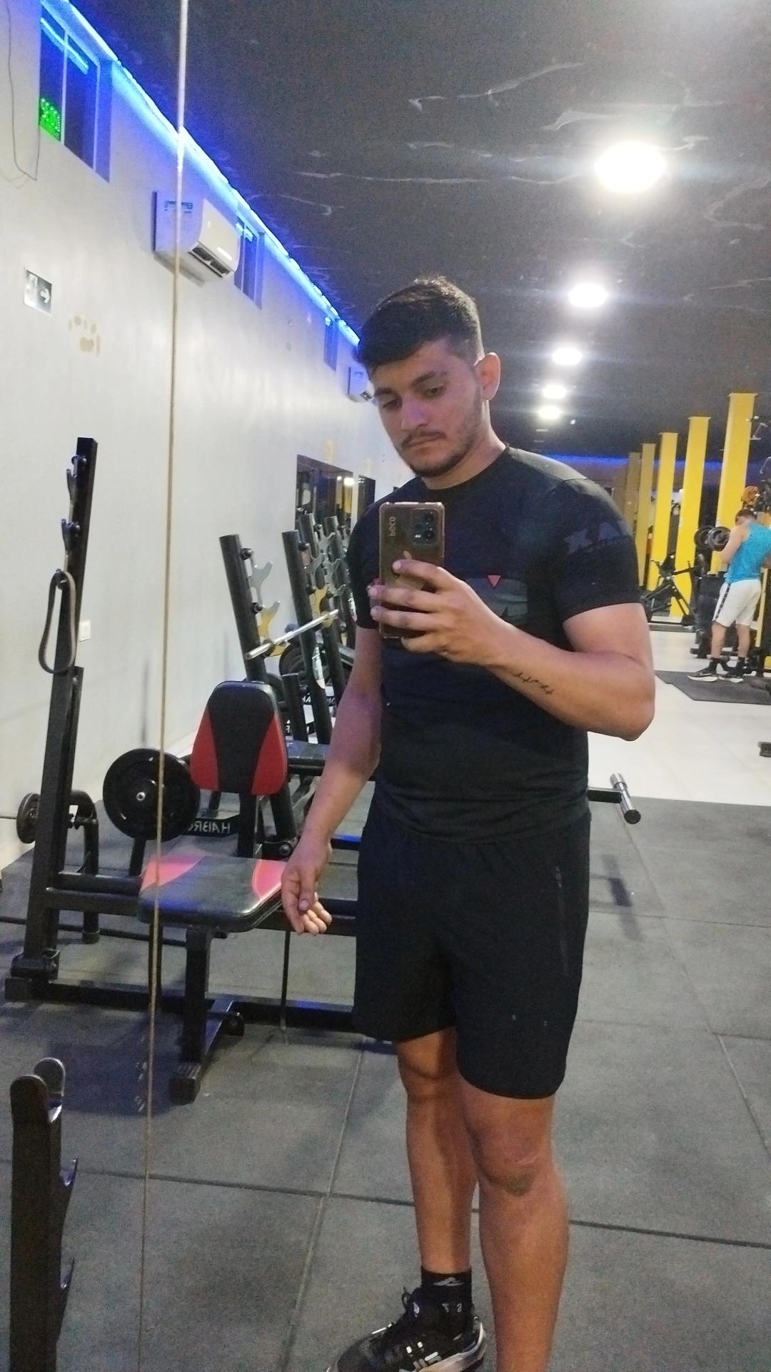 @Alex_1998_