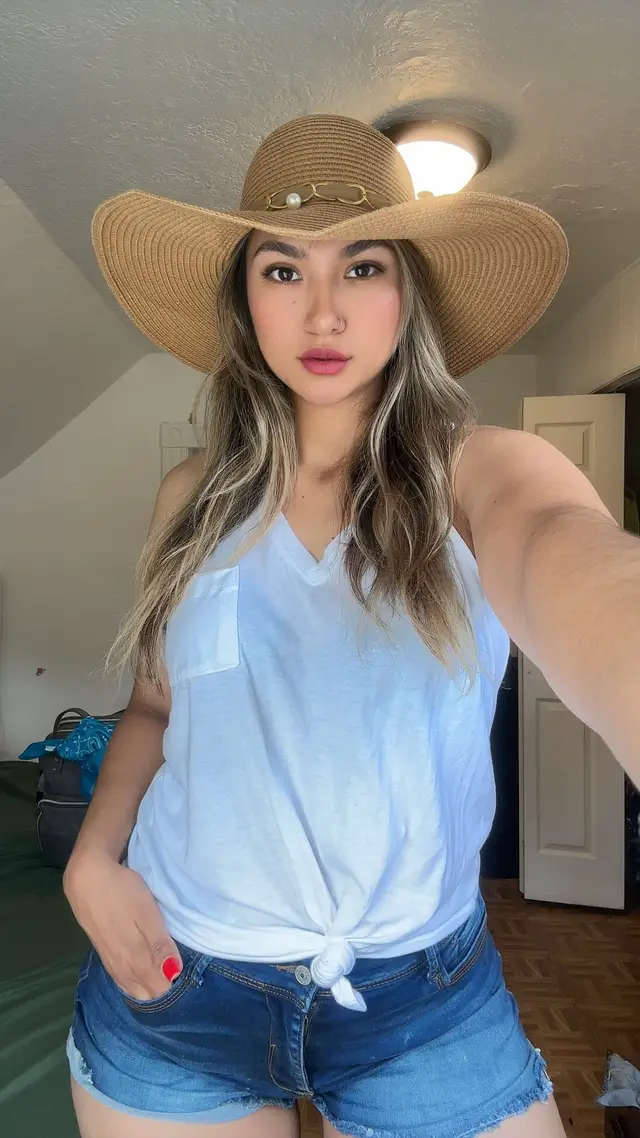 @𝐉𝐨𝐬𝐬𝐞𝐥𝐲𝐧 🪐✨🪬
