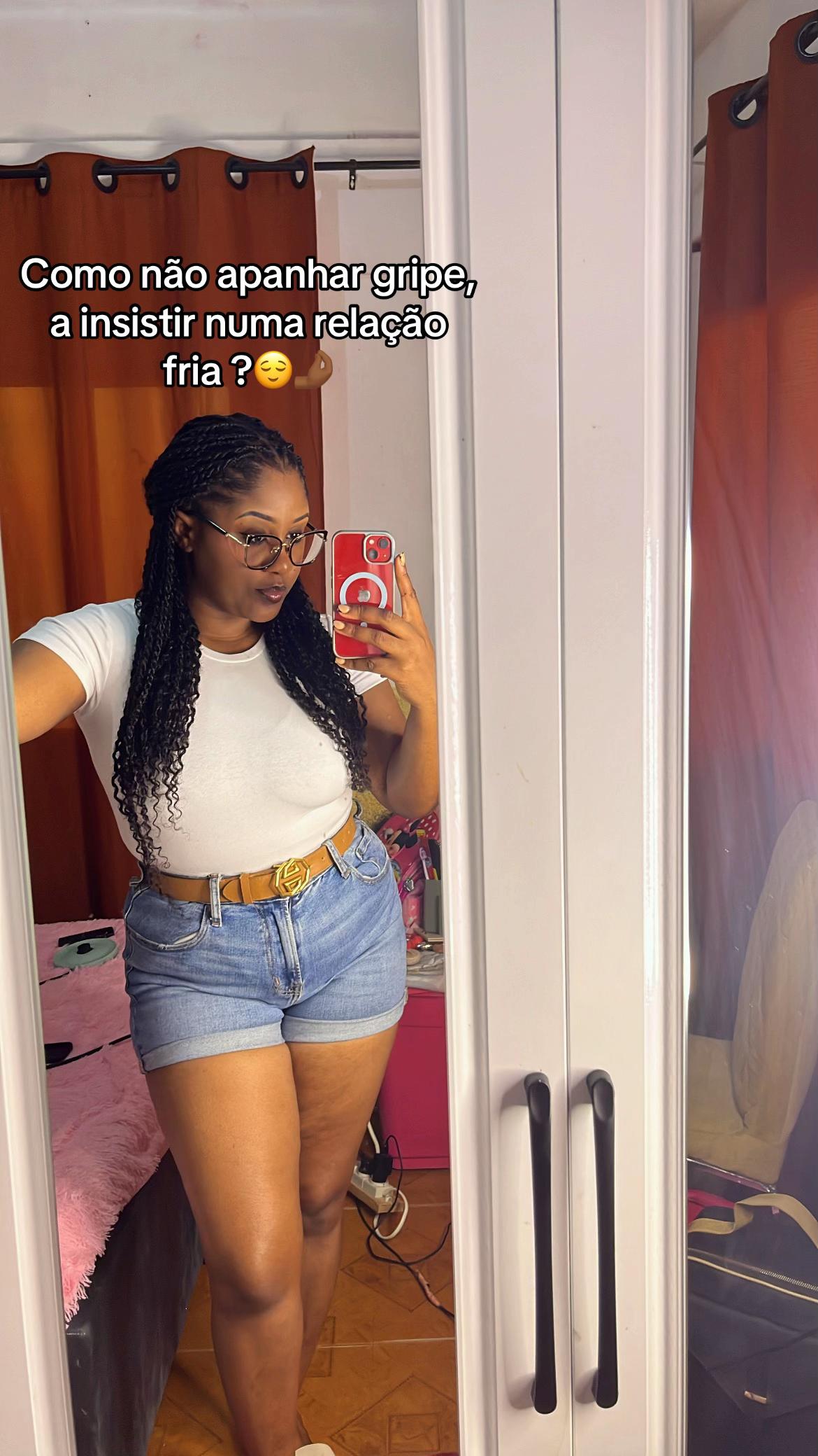 @MesquitaEliane
