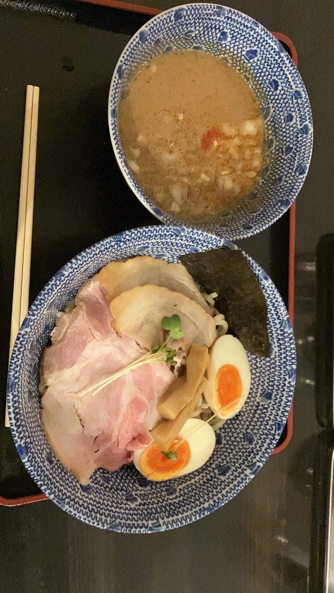 @えむ