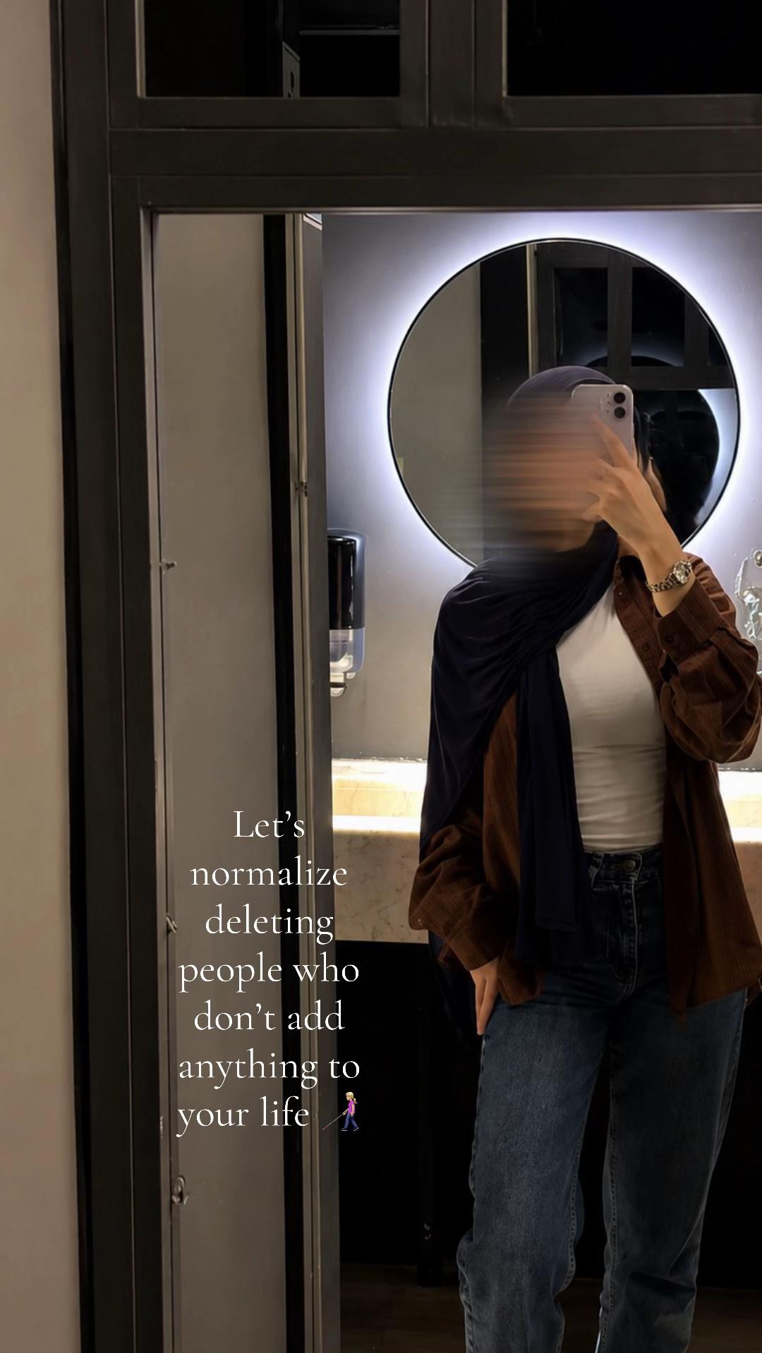 @K.