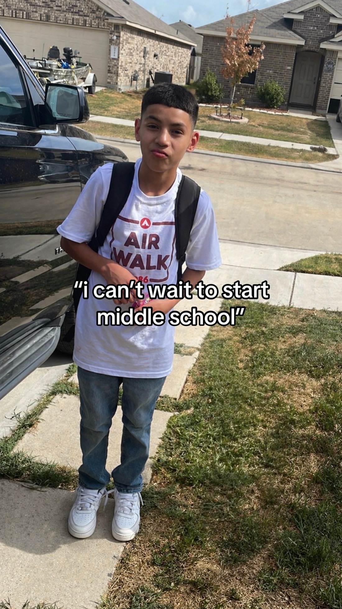 @￼