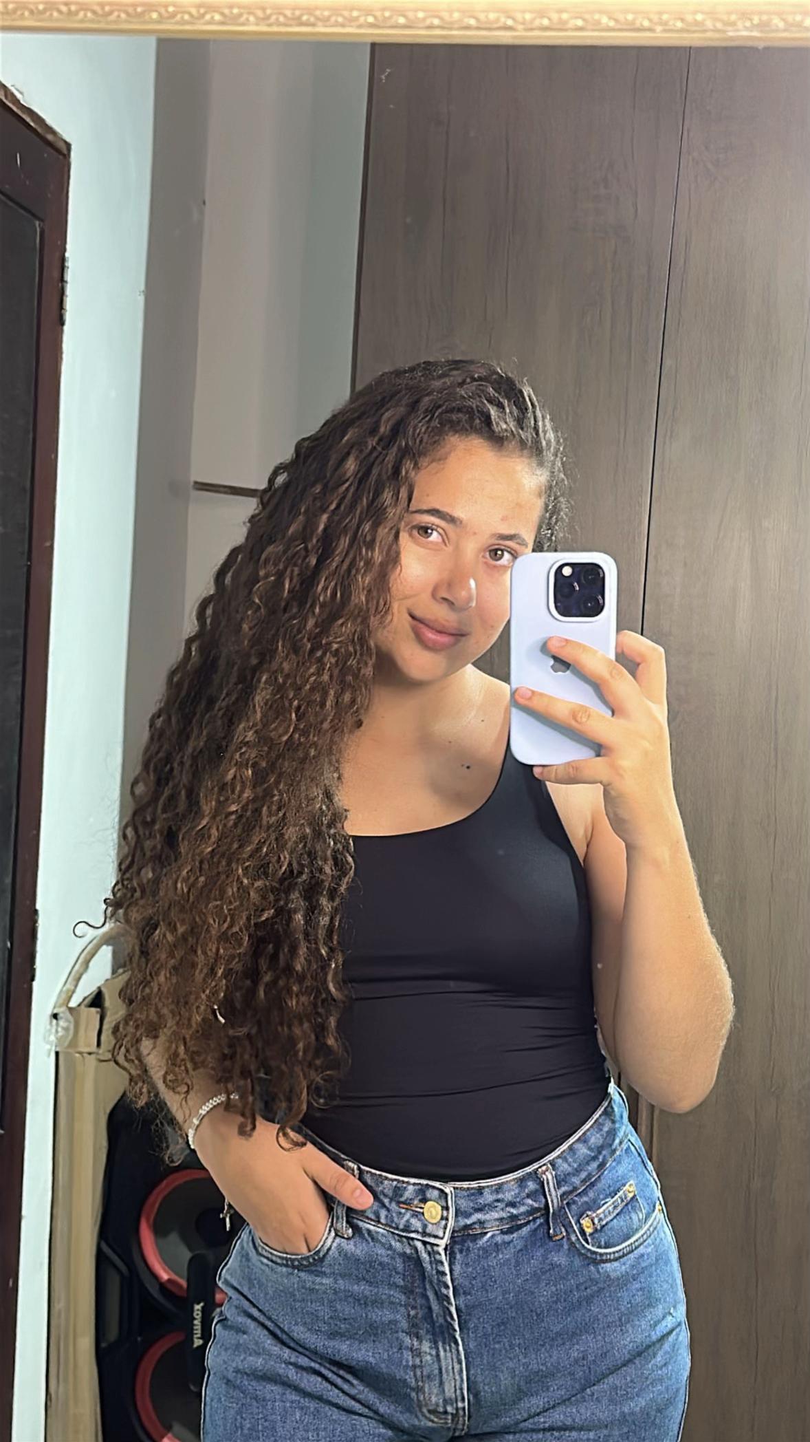 @_carollyyna