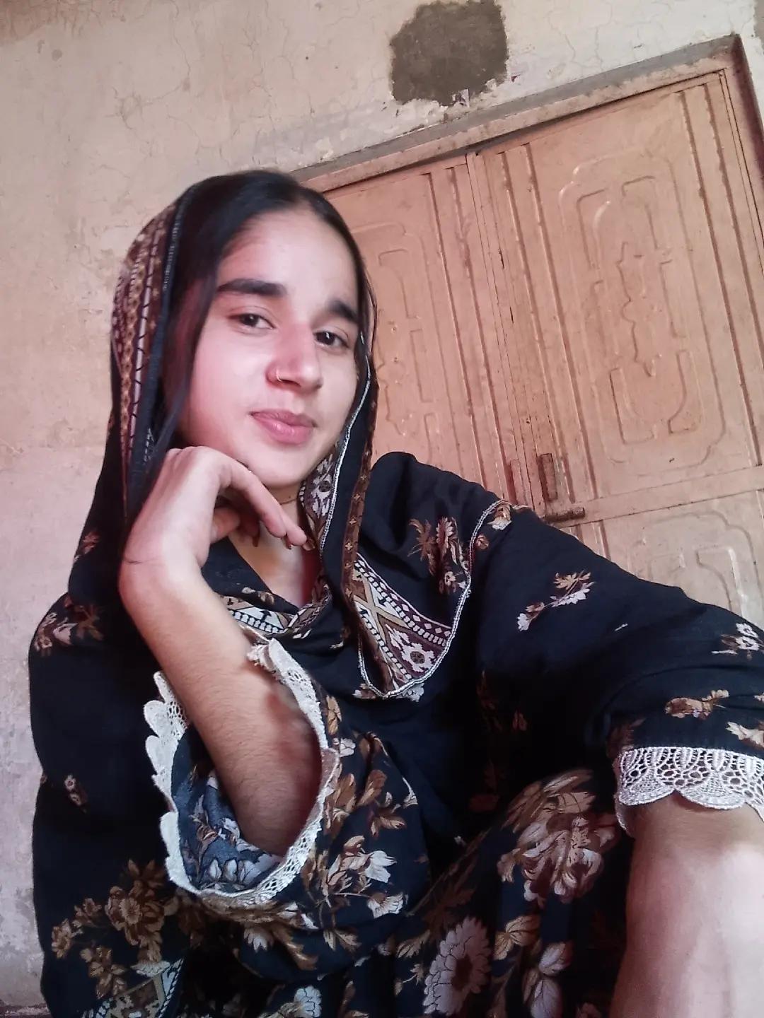 @Malkani Queen