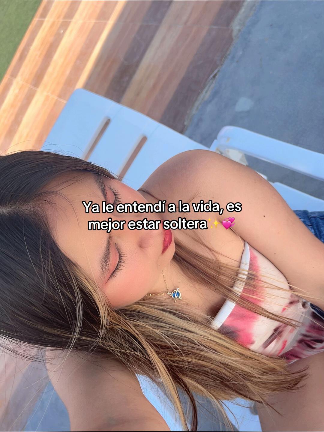 @Noelia Alely🎀🦩