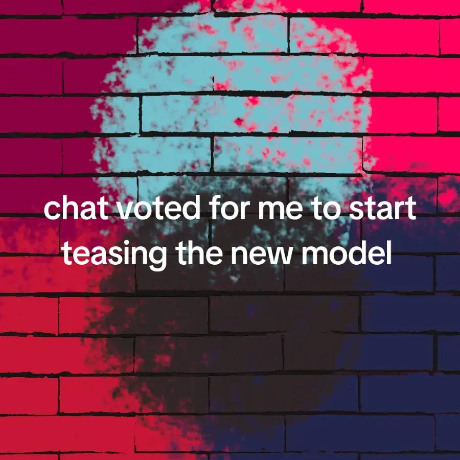 @CaitlinShark