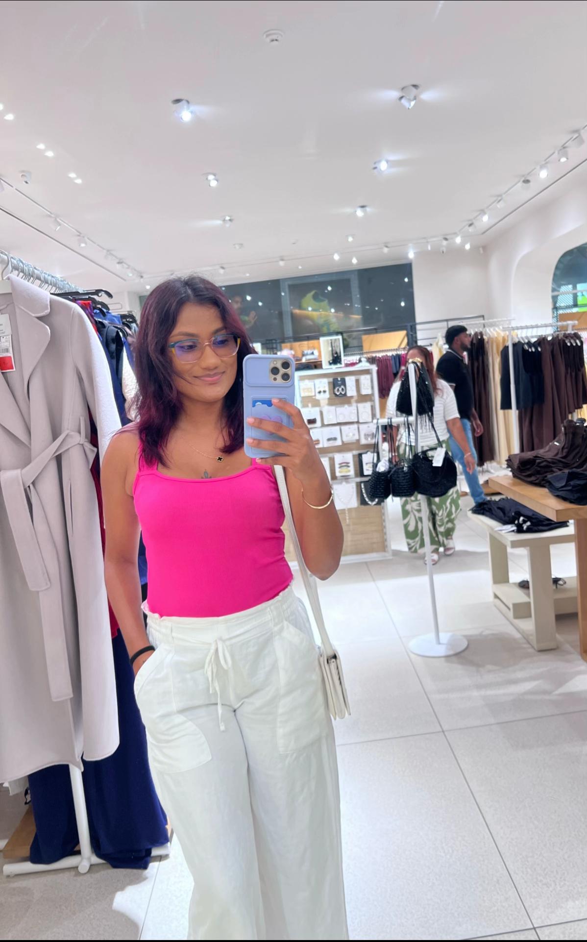 @Anna’s Closet ✨