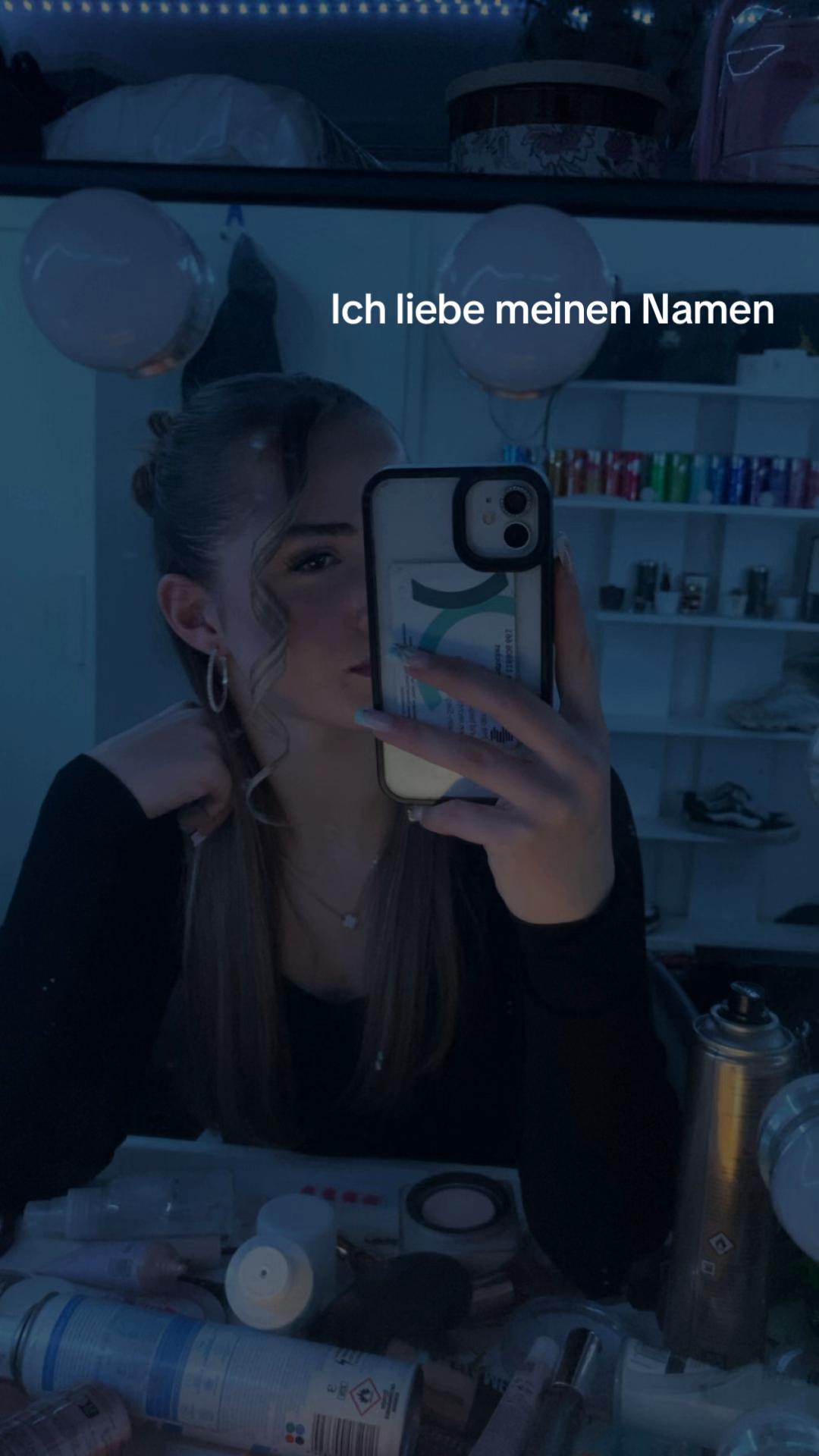 @𝓙𝓾𝓵𝓲𝓪