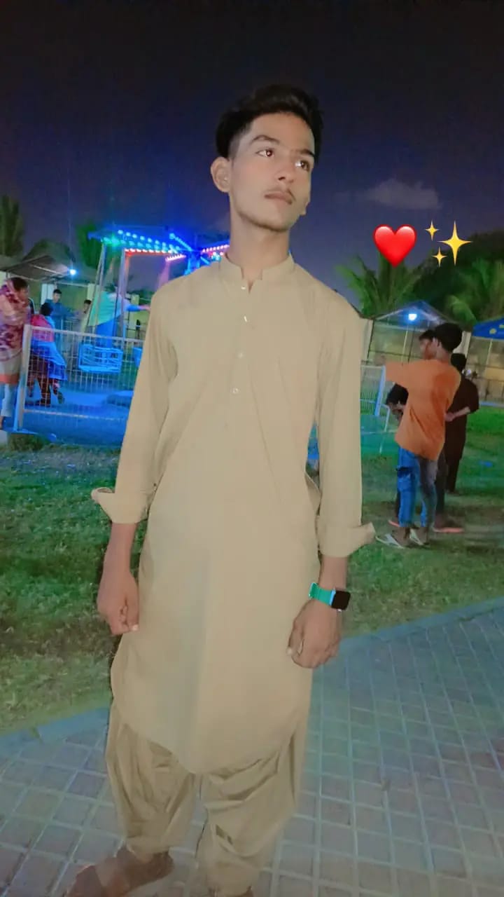 @SANWAL KHAN 👑😘🪄