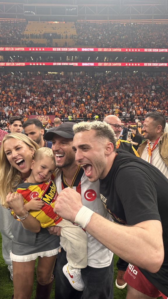@❤️BARIŞALPERYILMAZ💛