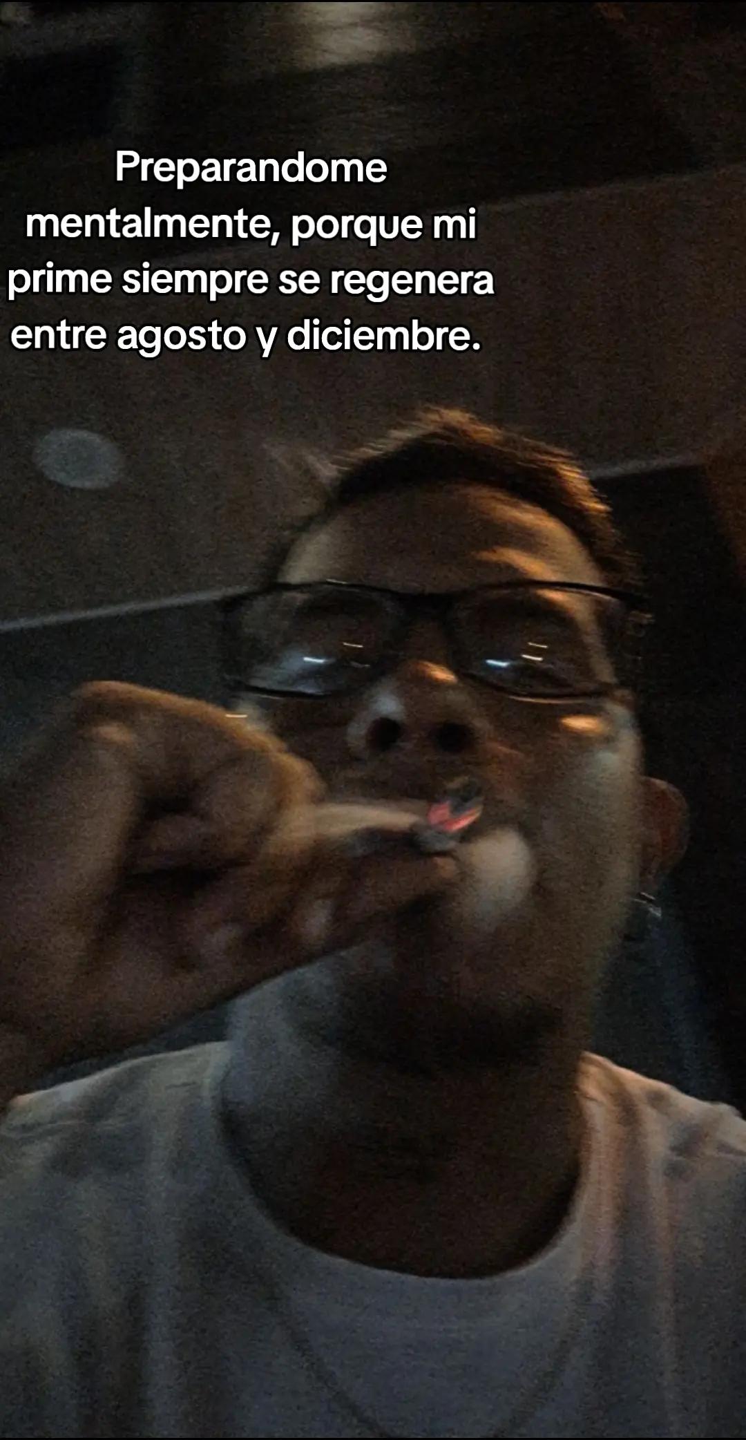 @Elflako