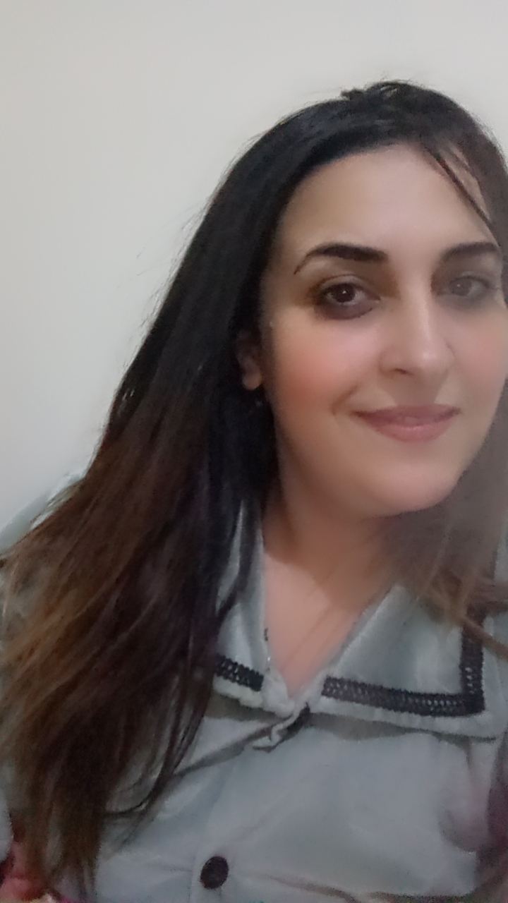@Farah Tanger4