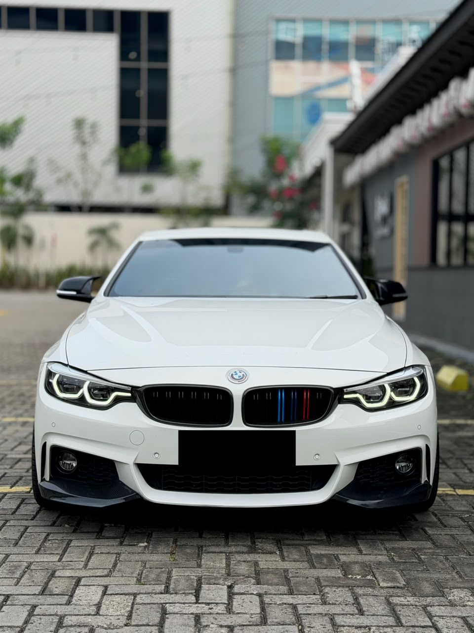 @{GARAGEHASSYA}