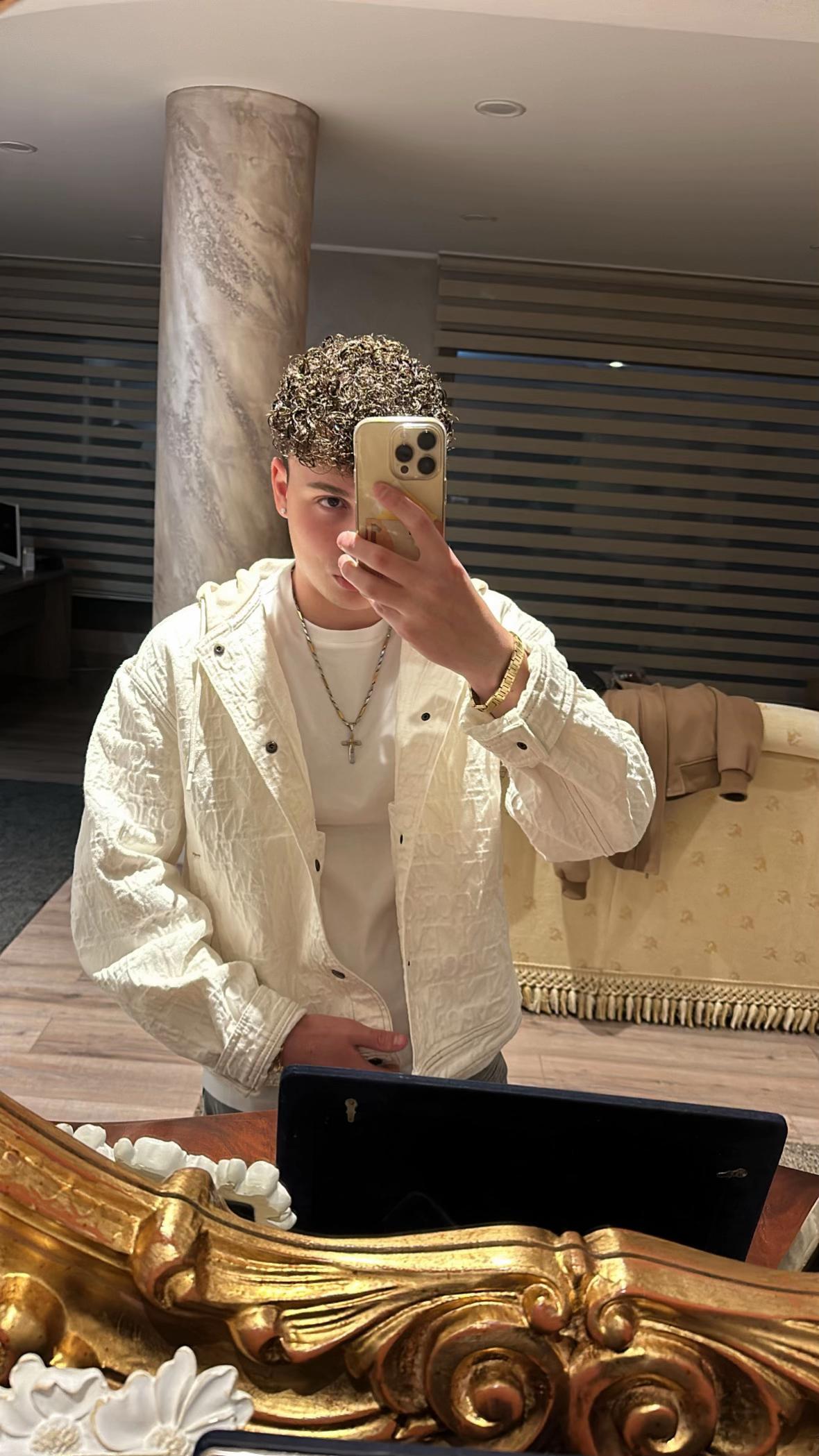 @L U C A🤴