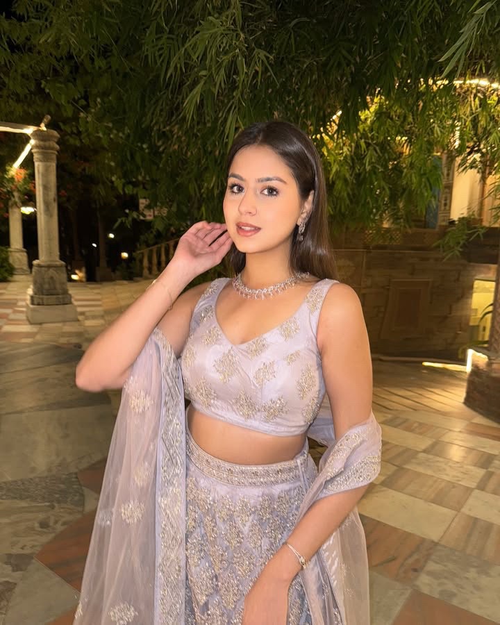 @Deviya Tripathi🇺🇸🇮🇳