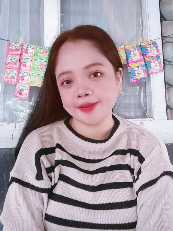 @Uni Risna