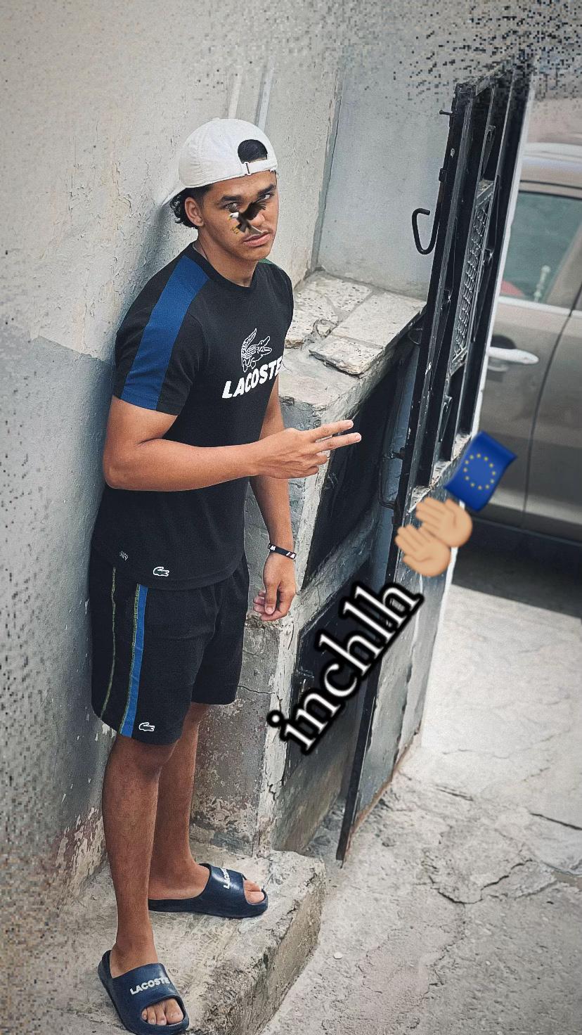 @𝑅🗼𝓂𝓏𝒾