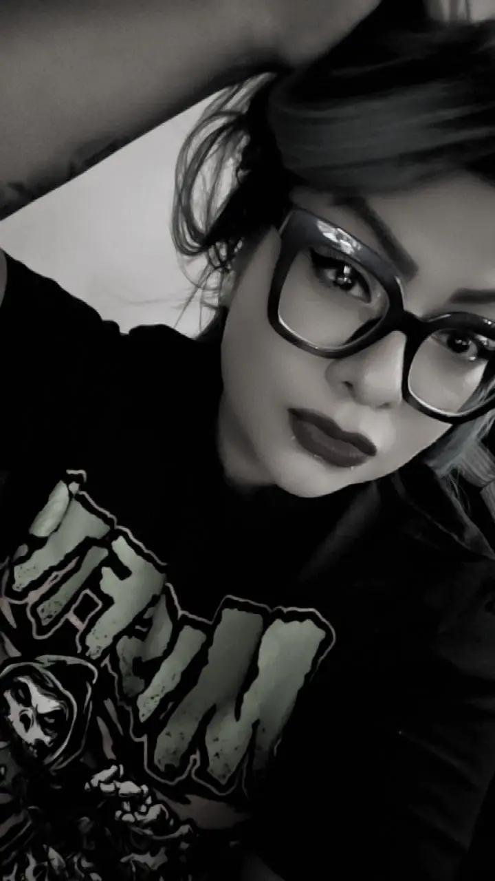 @CUPCAKE_M💋XXI 🧁🖤🦨