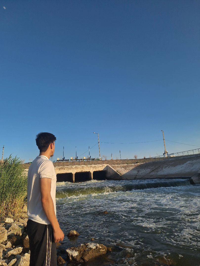 @the.kadamov