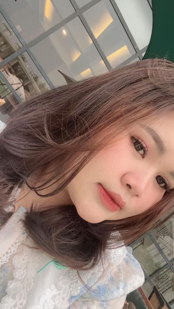 @Nisaa18
