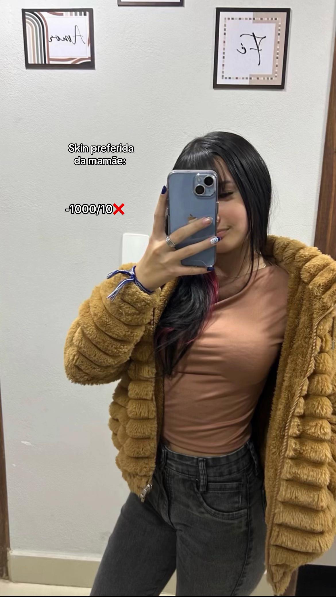 @_yasmin._.santos_