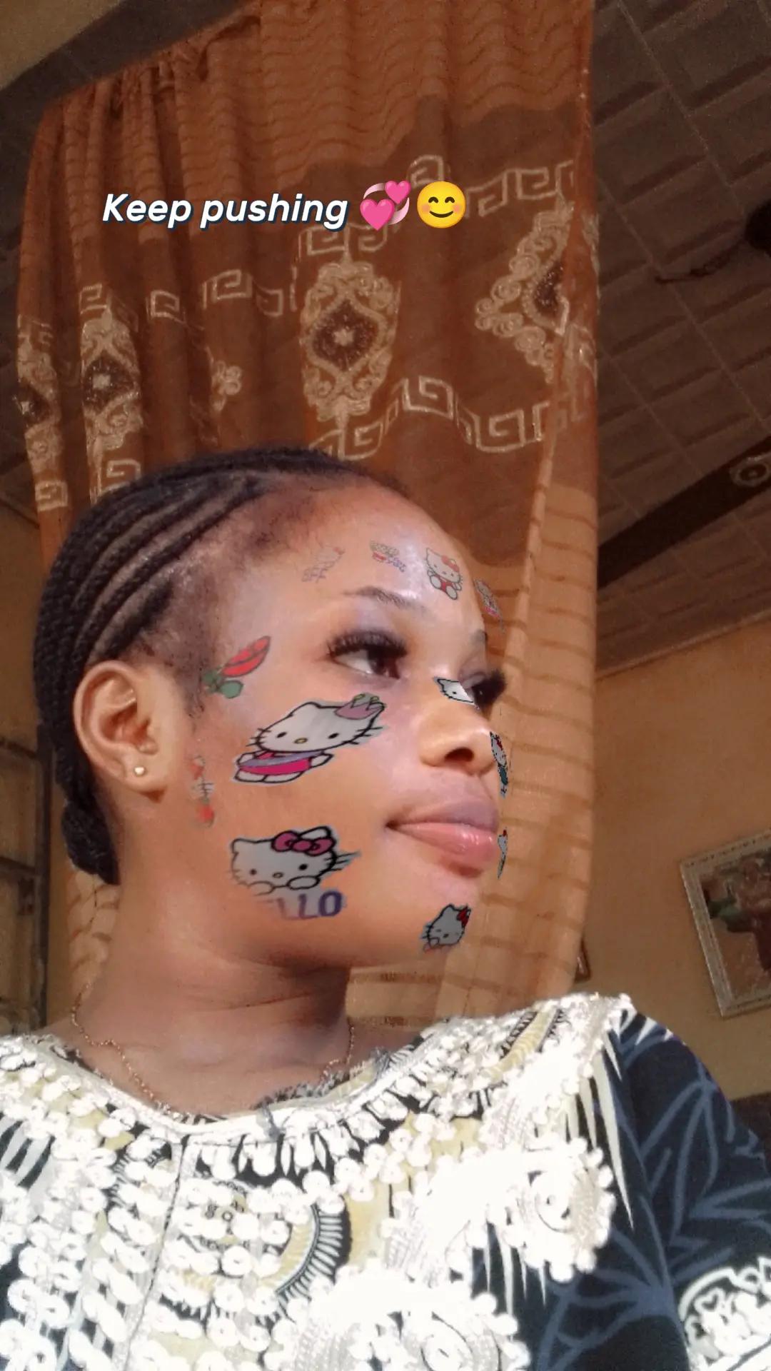 @Vicky Belly babe