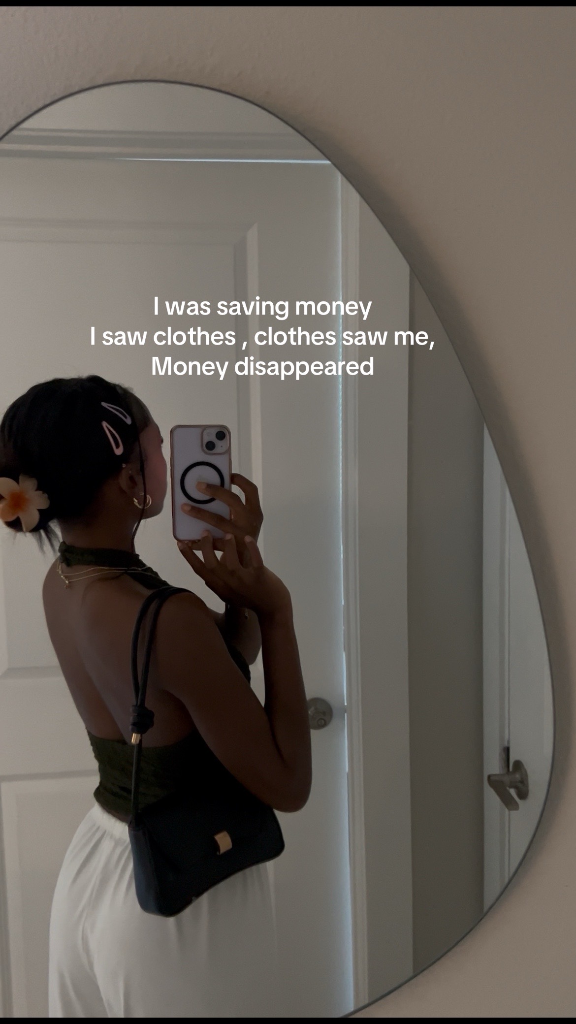 @𝒞𝒽𝓇𝒾𝓈𝓉𝒾𝑒 🤍