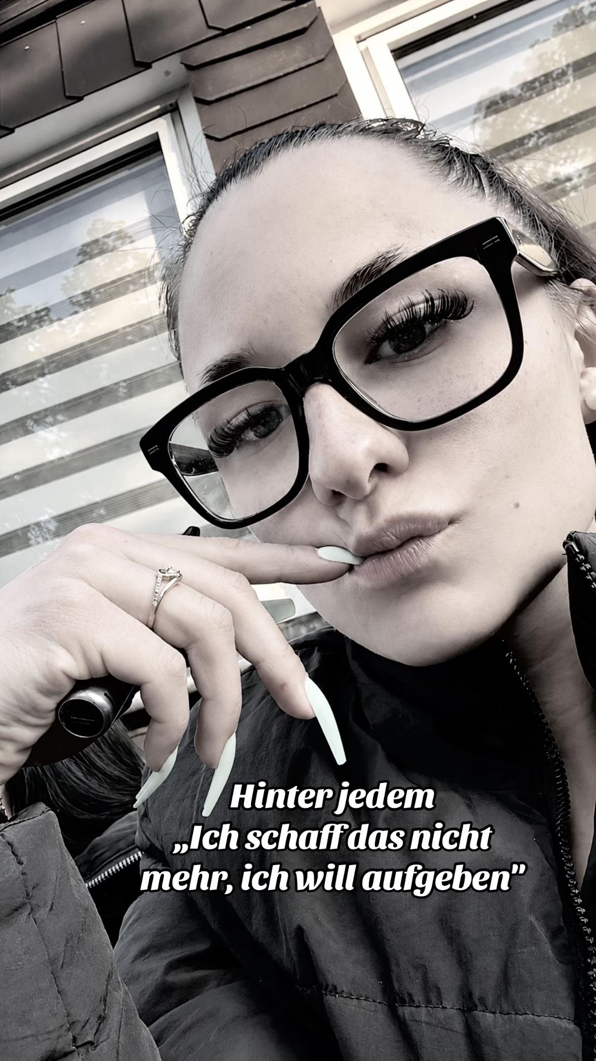 @Naima🥇