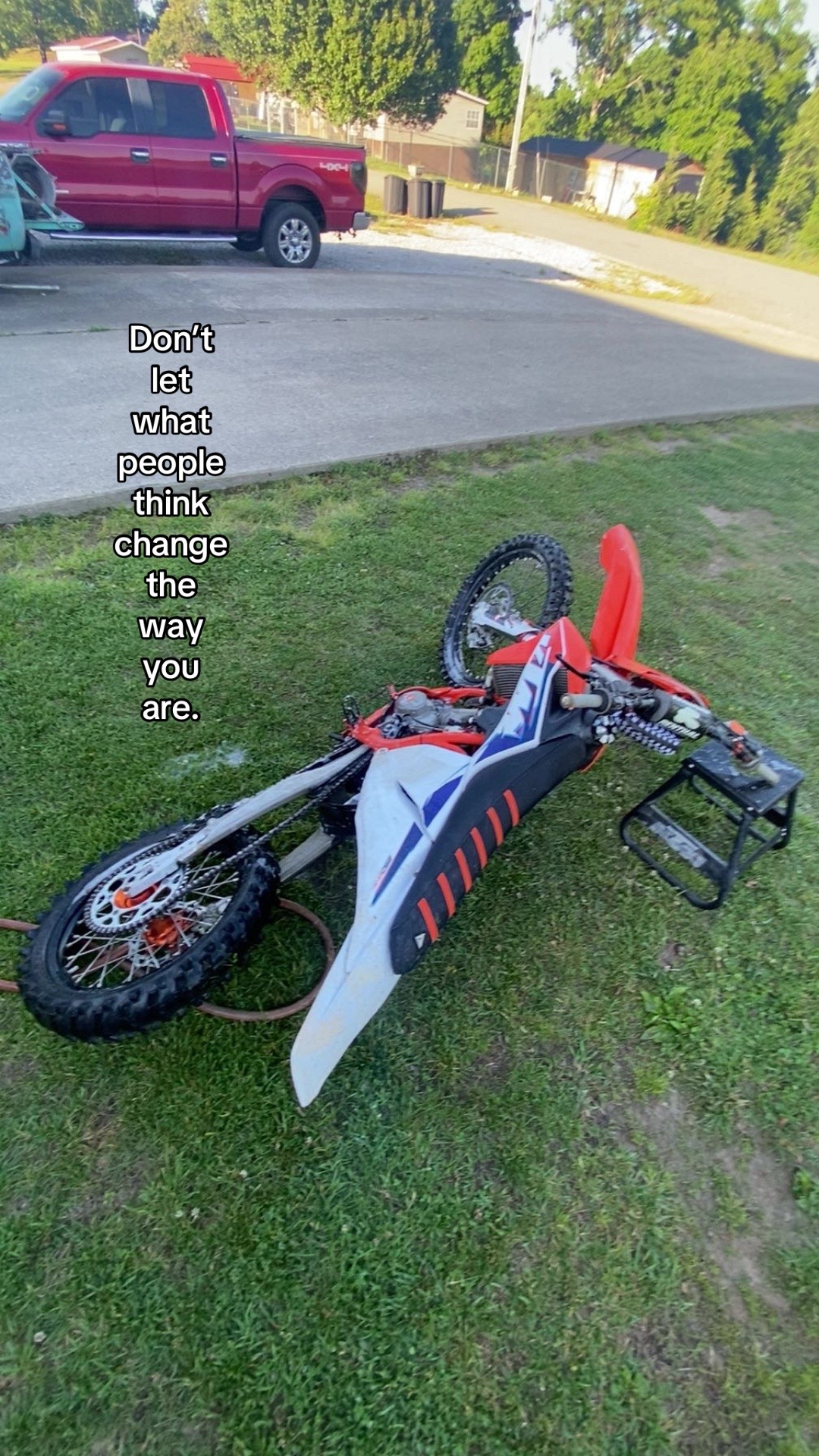 @𝟸𝟽𝟽𝒢𝓇𝒶𝓎𝓈𝑜𝓃👑