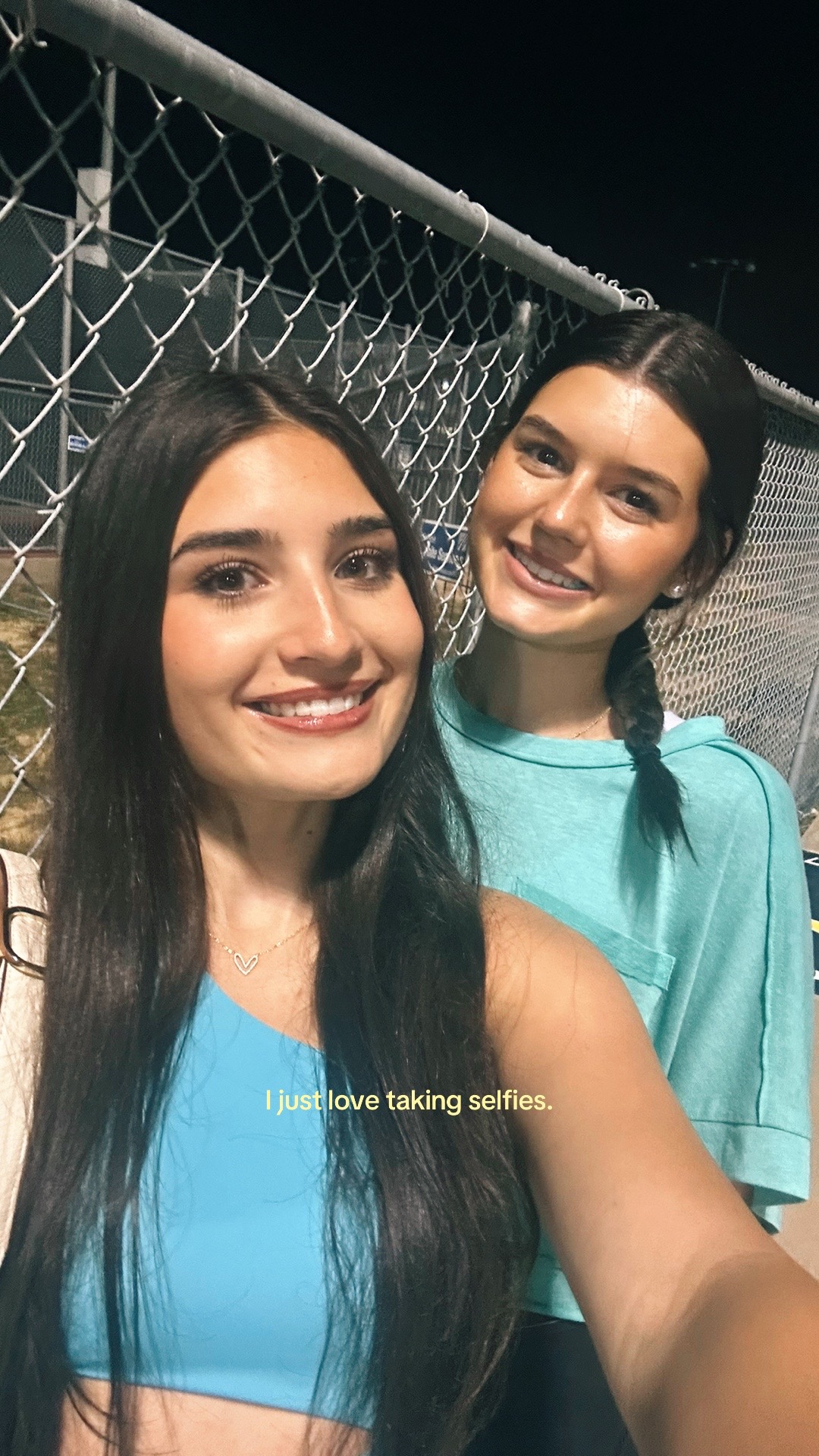 @AVA DUPONT