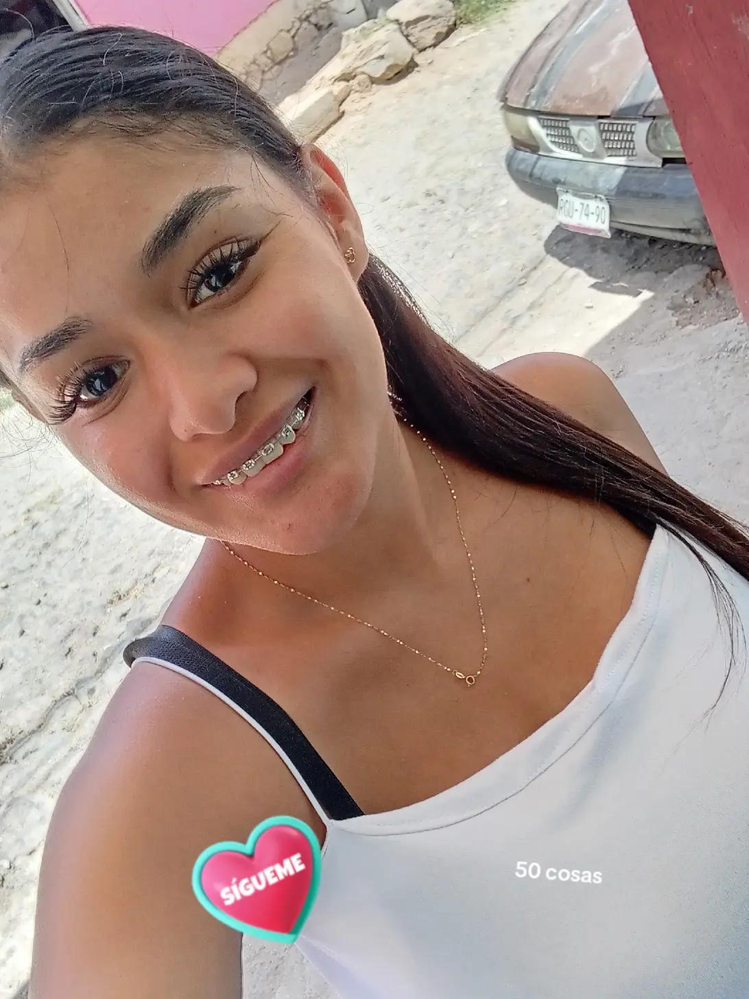 @Hernández