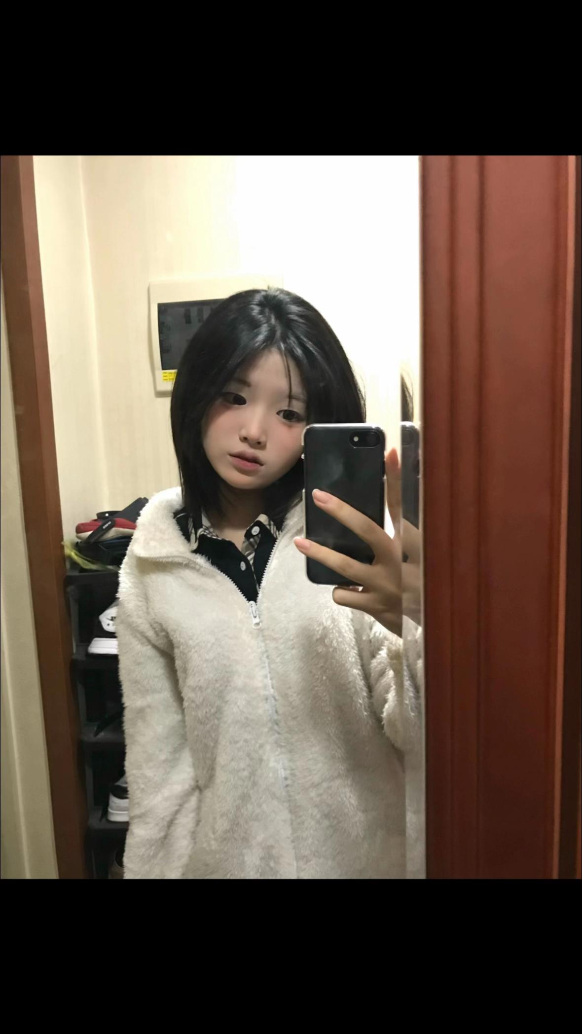 @지현
