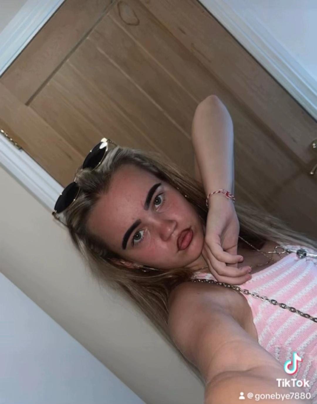 @🤍Emmie~Rae🤍