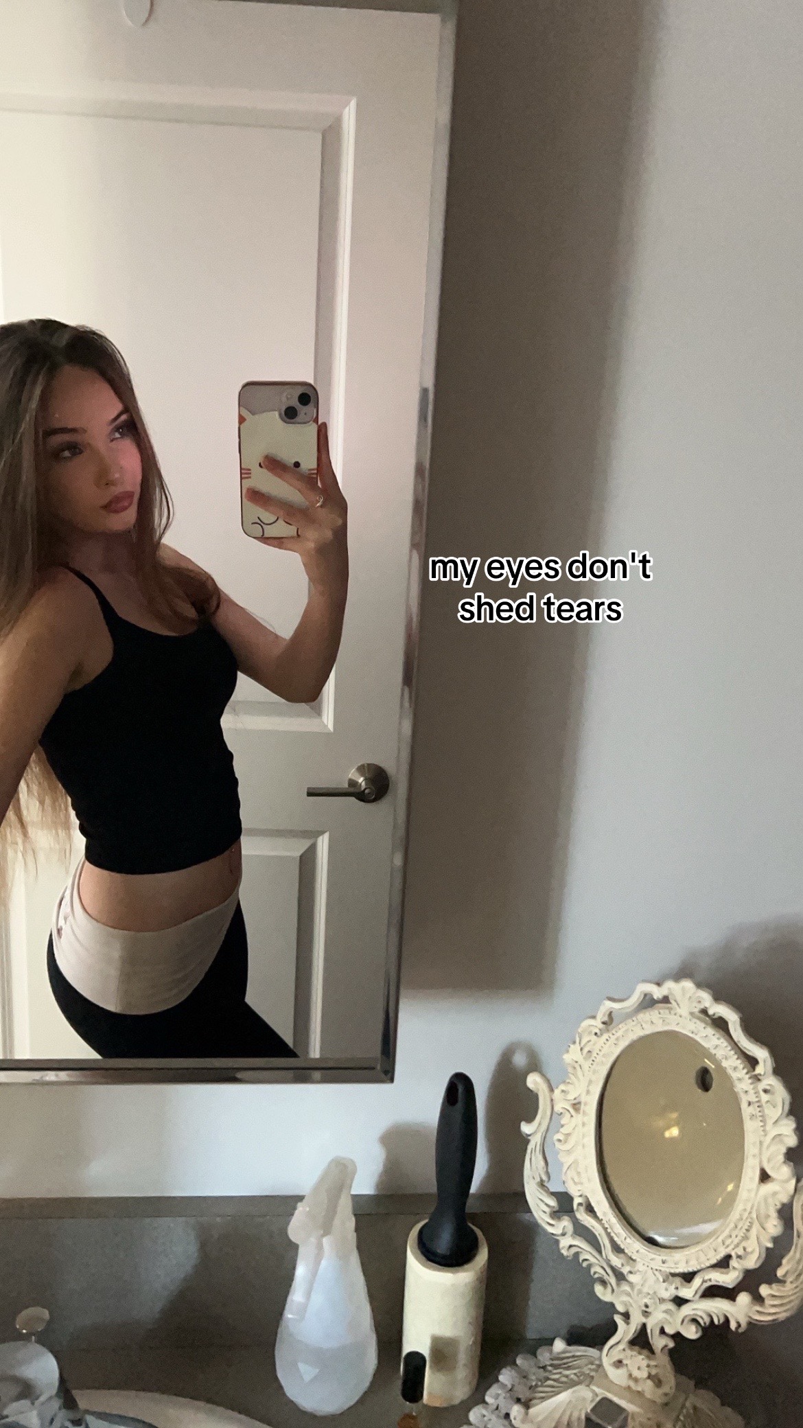 @nicole