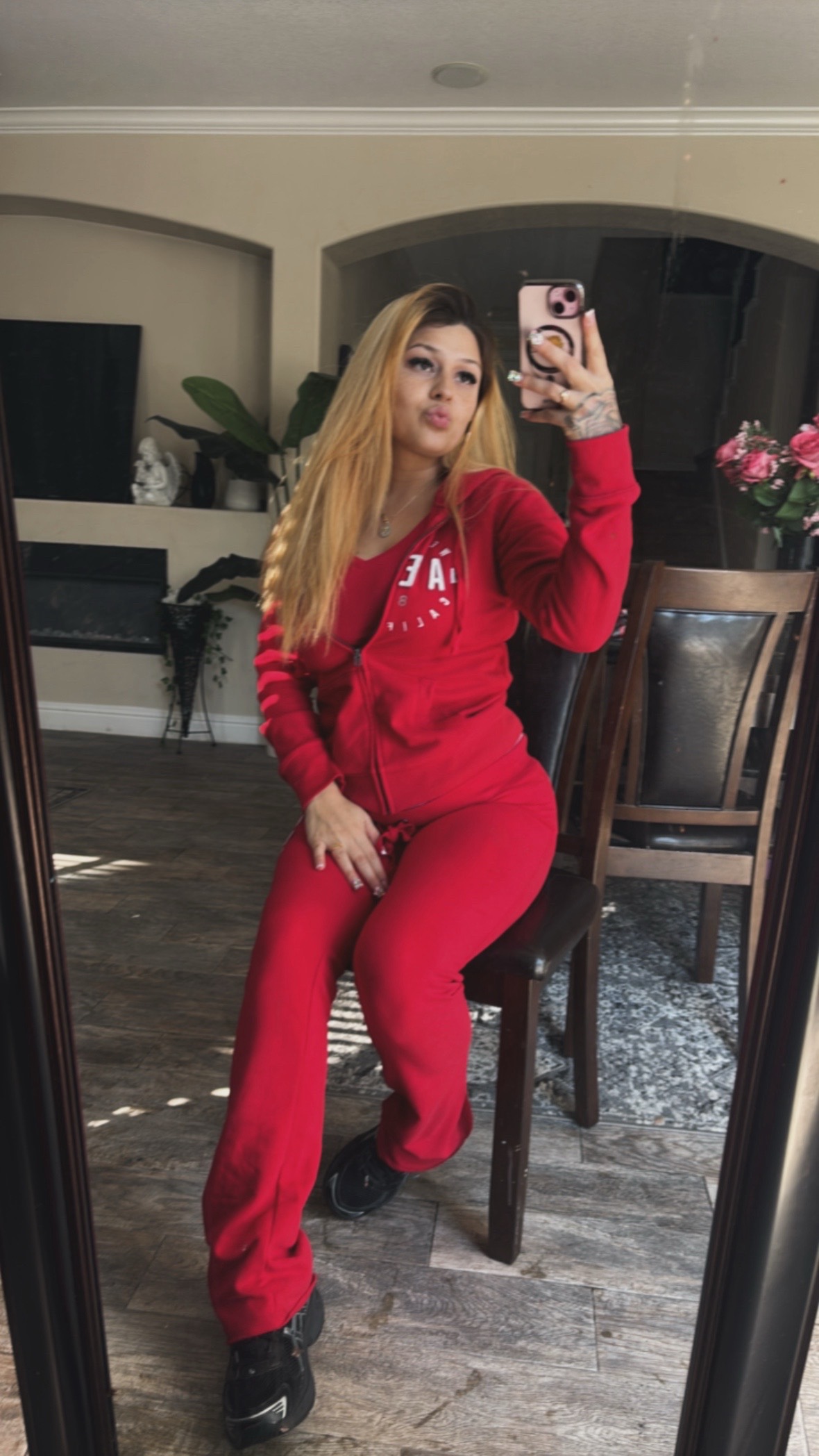 @Celestinaaxo