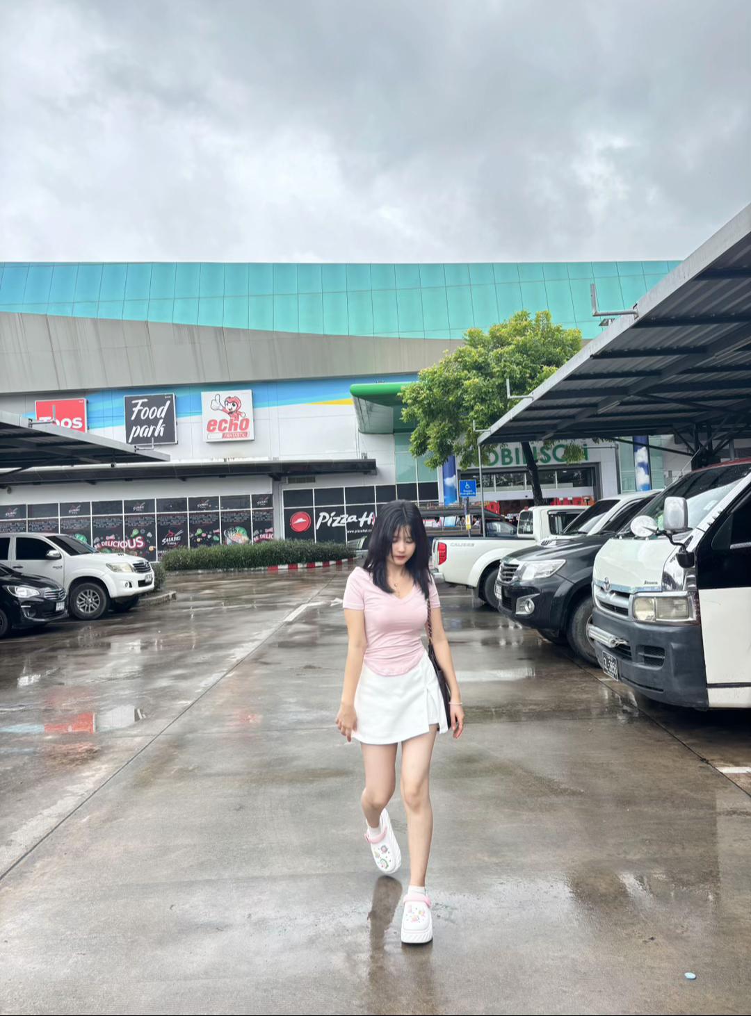 @Thiri Htet San💋