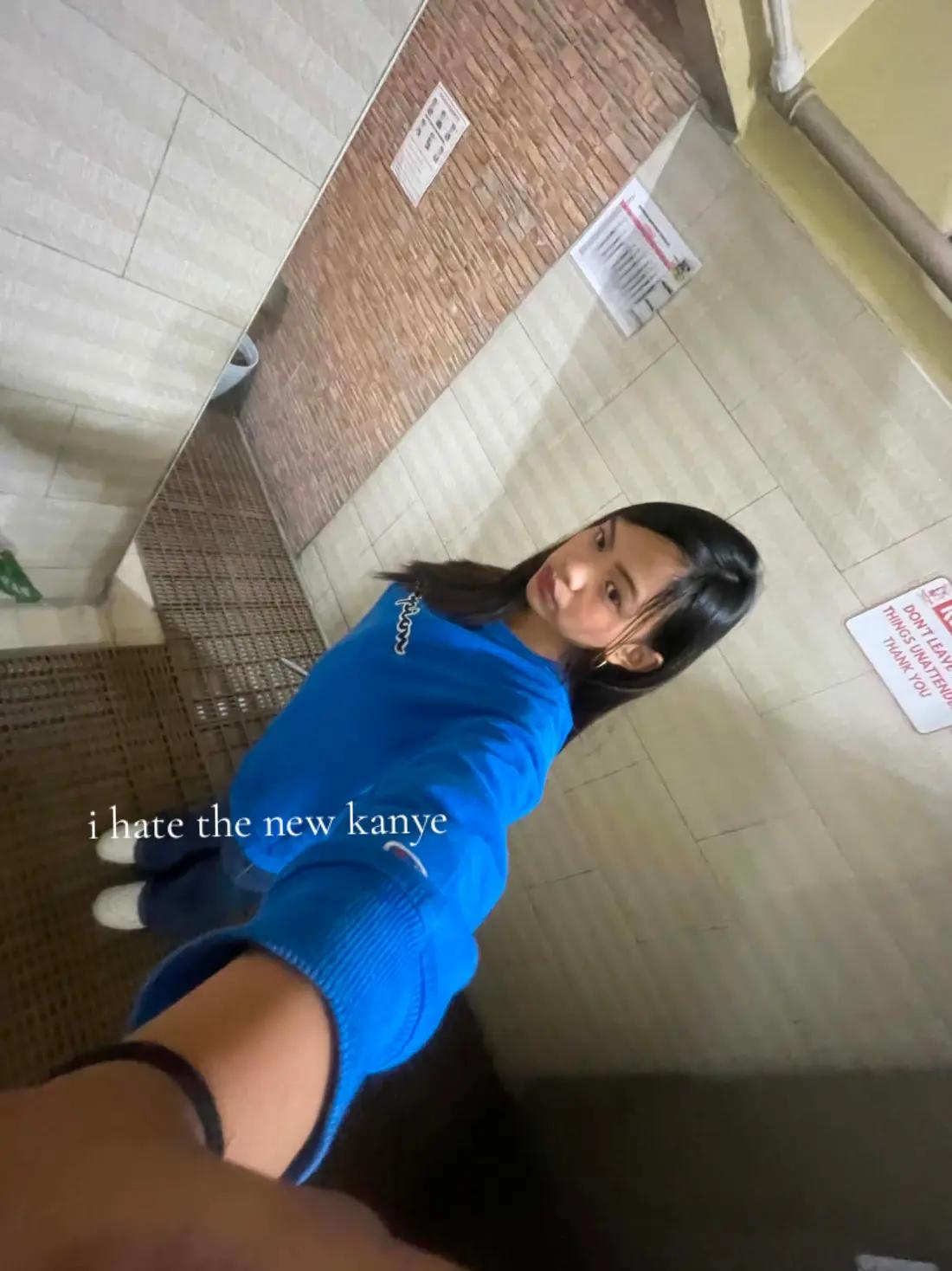 @𝓼𝓲𝓵𝓵𝔂 𝓬𝓱𝓮𝓪𝓲