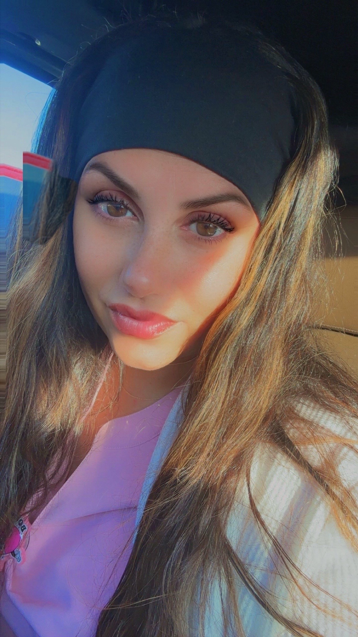@indienichole