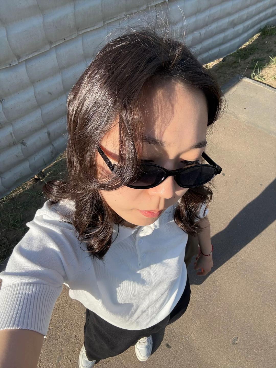 @vi.jpg