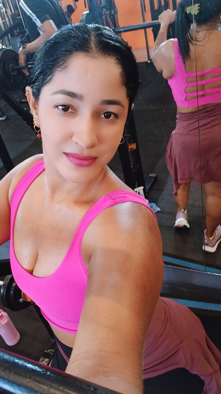 @janaina