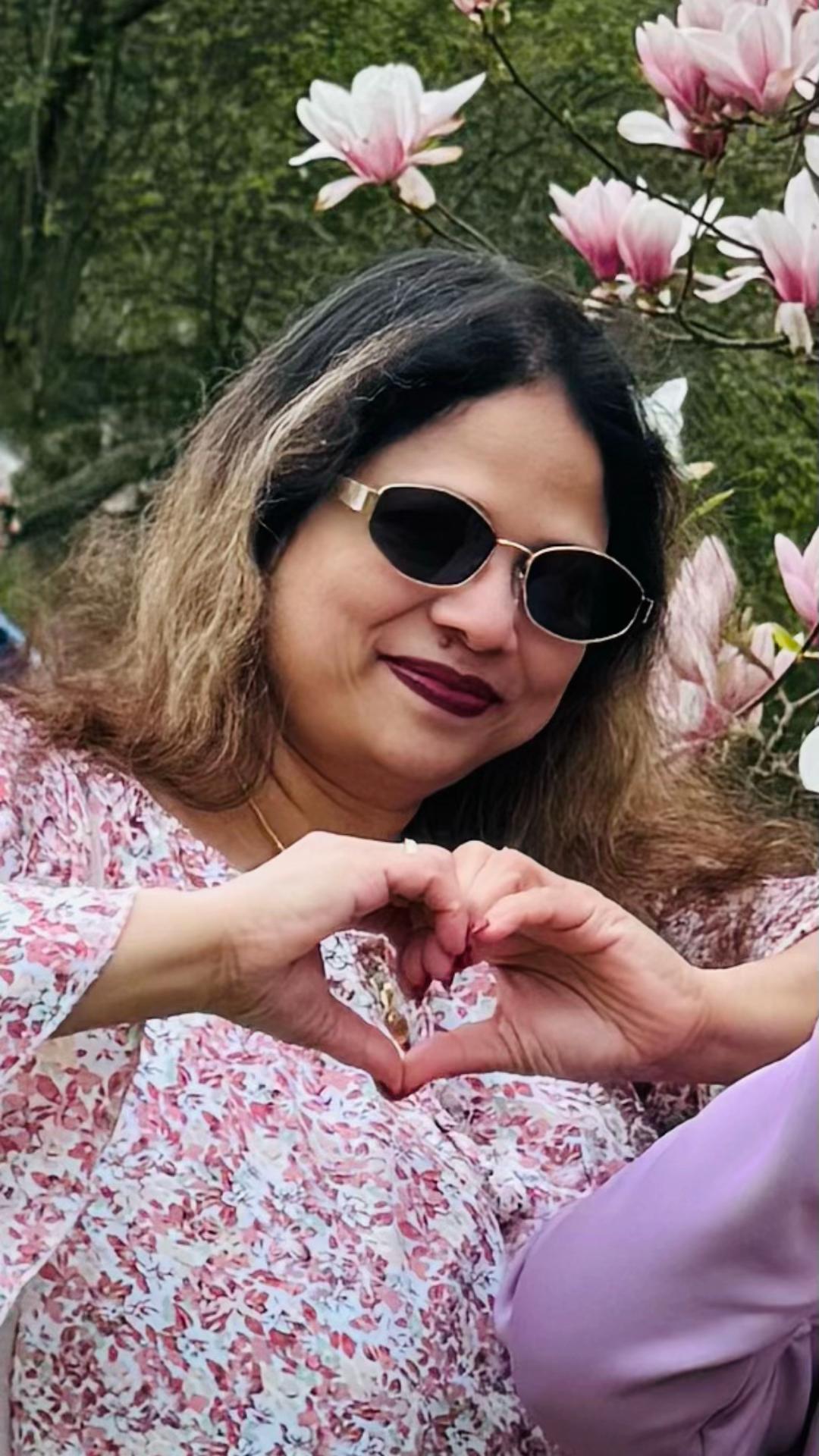 @🥀🦋Chumki🇨🇦অভিমানী মেয়ে🦋🥀