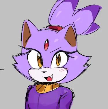@^⩌^