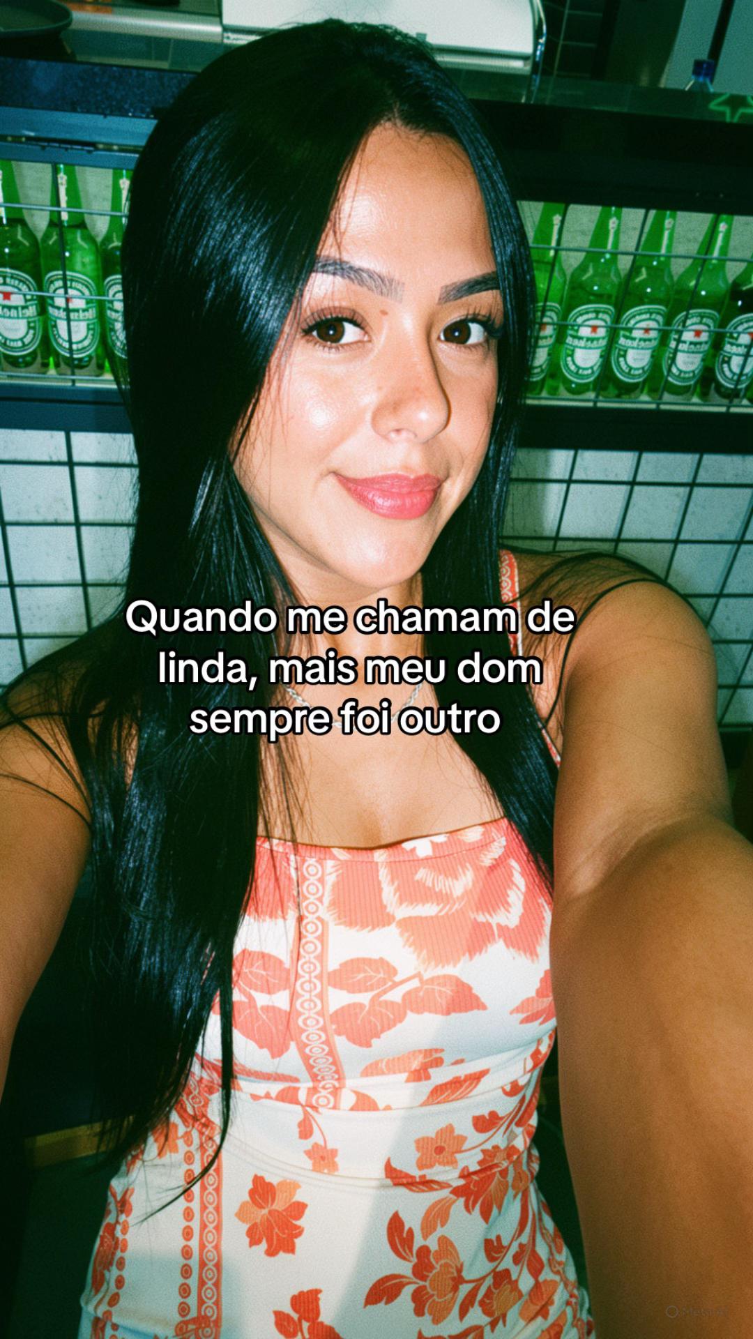 @Rafaela Rayssa