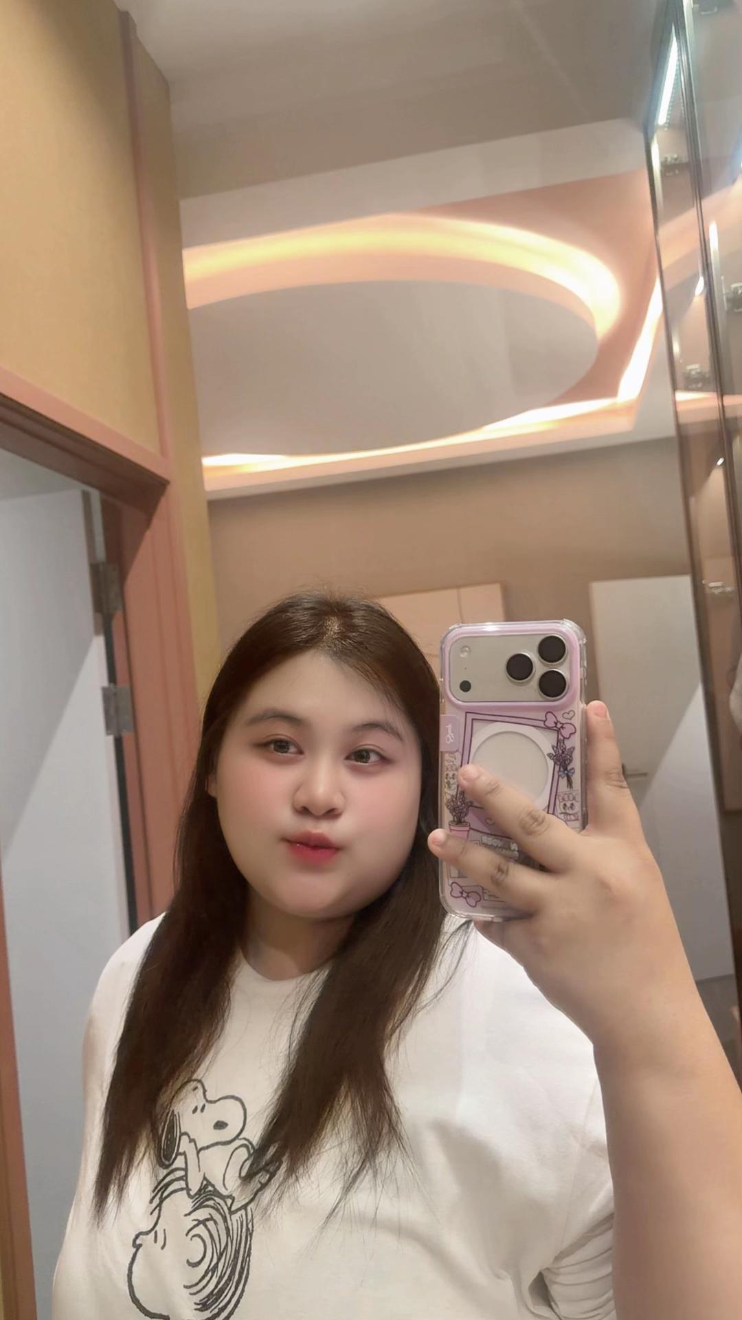 @เบสท์เอง ♡ •