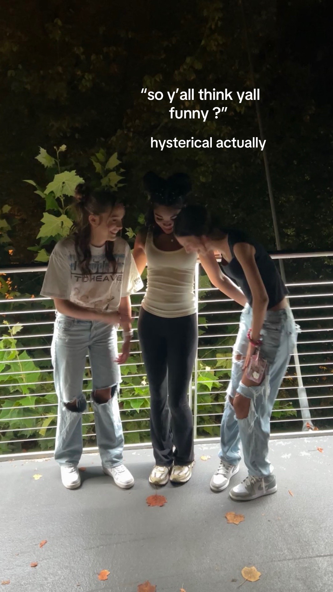 @️