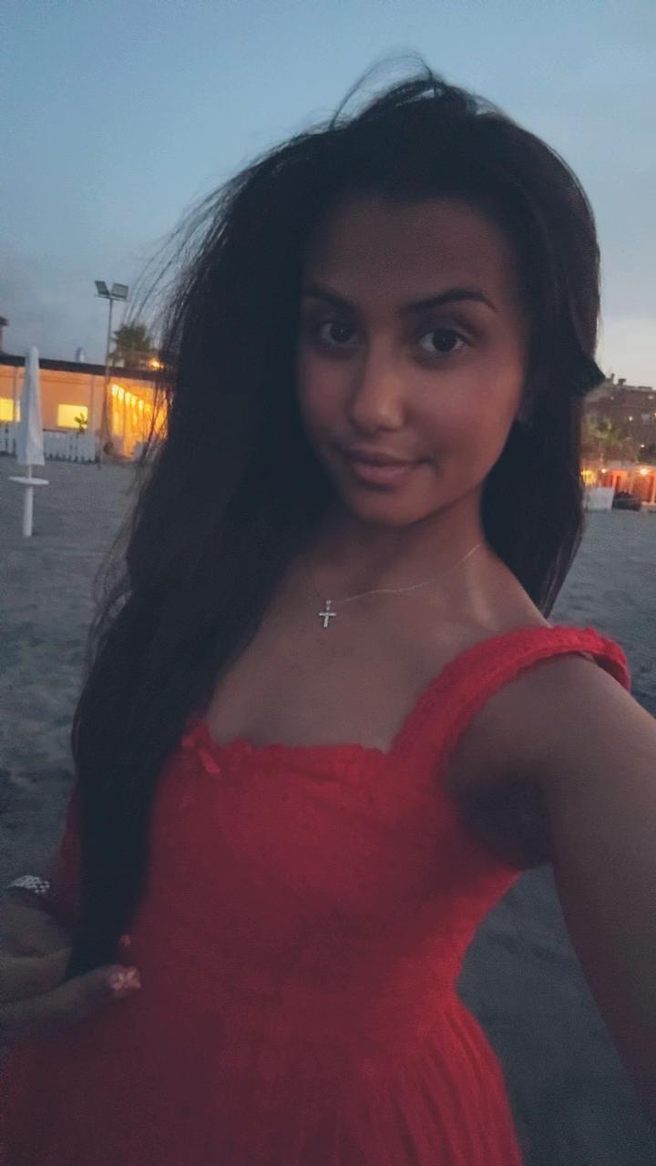 @Jasmine🌸