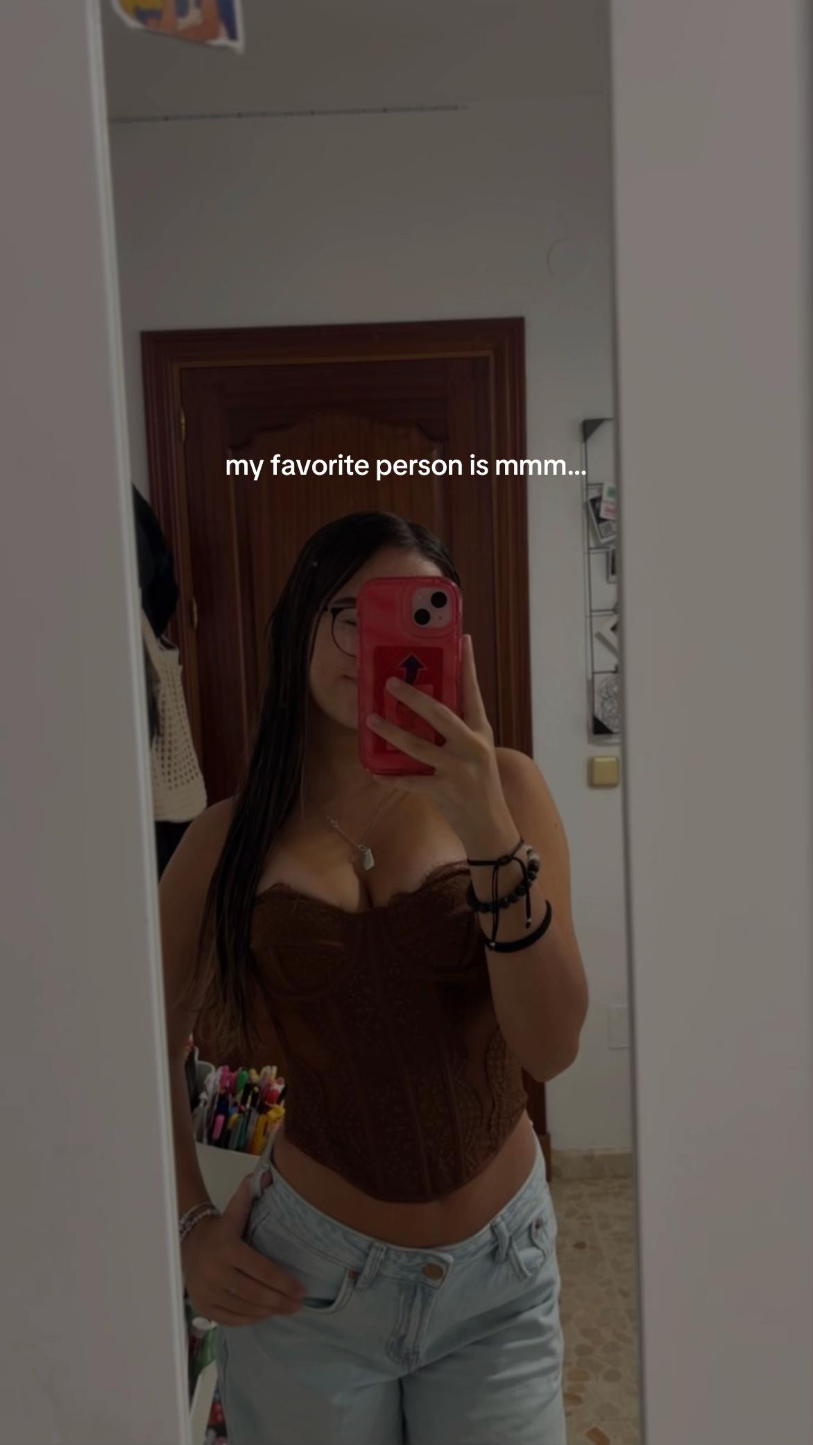 @🖤